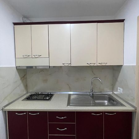 Vila Vladi Durrës Zewnętrze zdjęcie