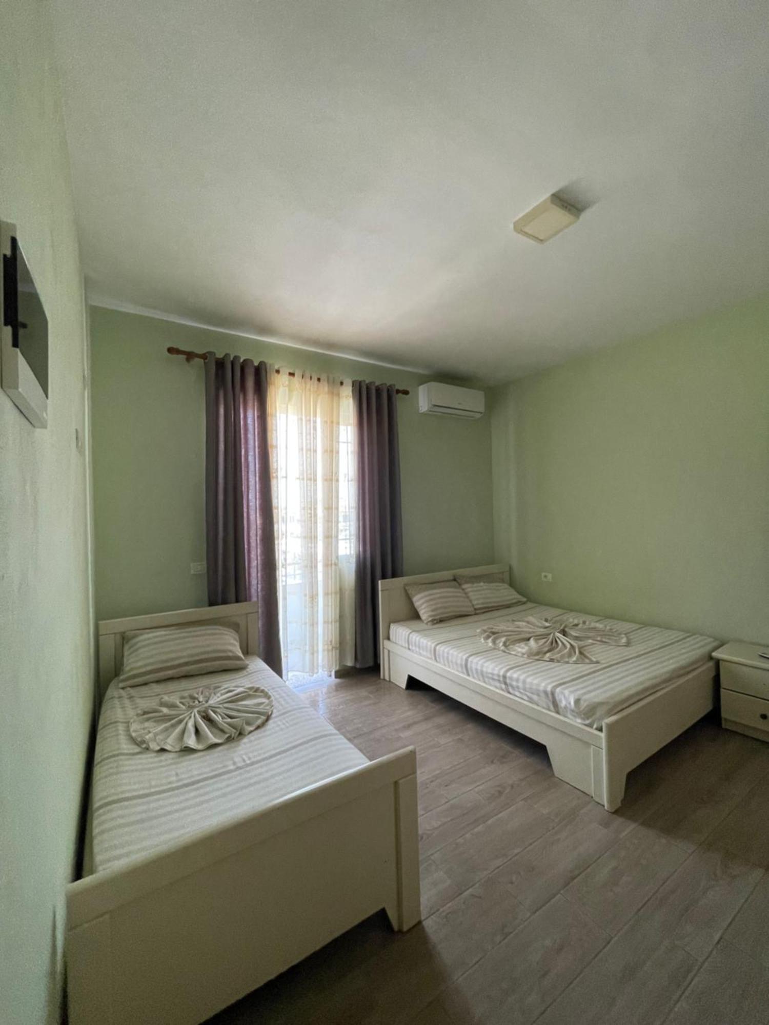 Vila Vladi Durrës Zewnętrze zdjęcie