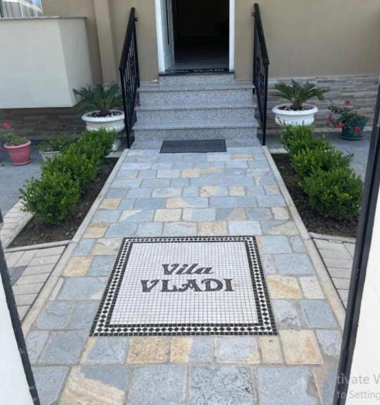 Vila Vladi Durrës Zewnętrze zdjęcie
